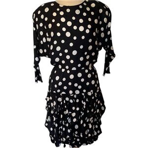 Vtg.80’s Gillian Black & White Pure Silk Polka Dot Dress w/ruffle skirt Size 10